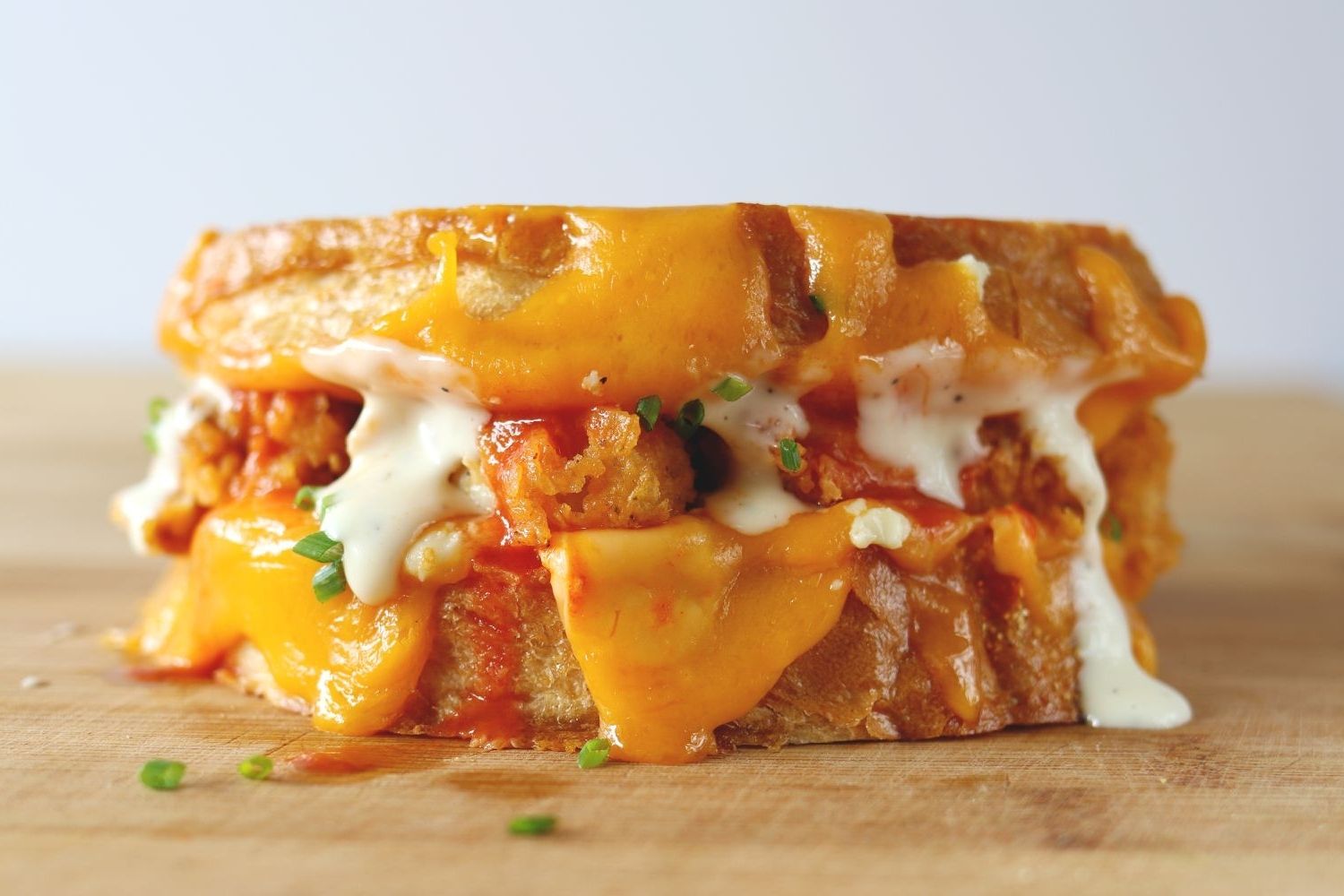 buffalo-chicken-grilled-cheese-recipe