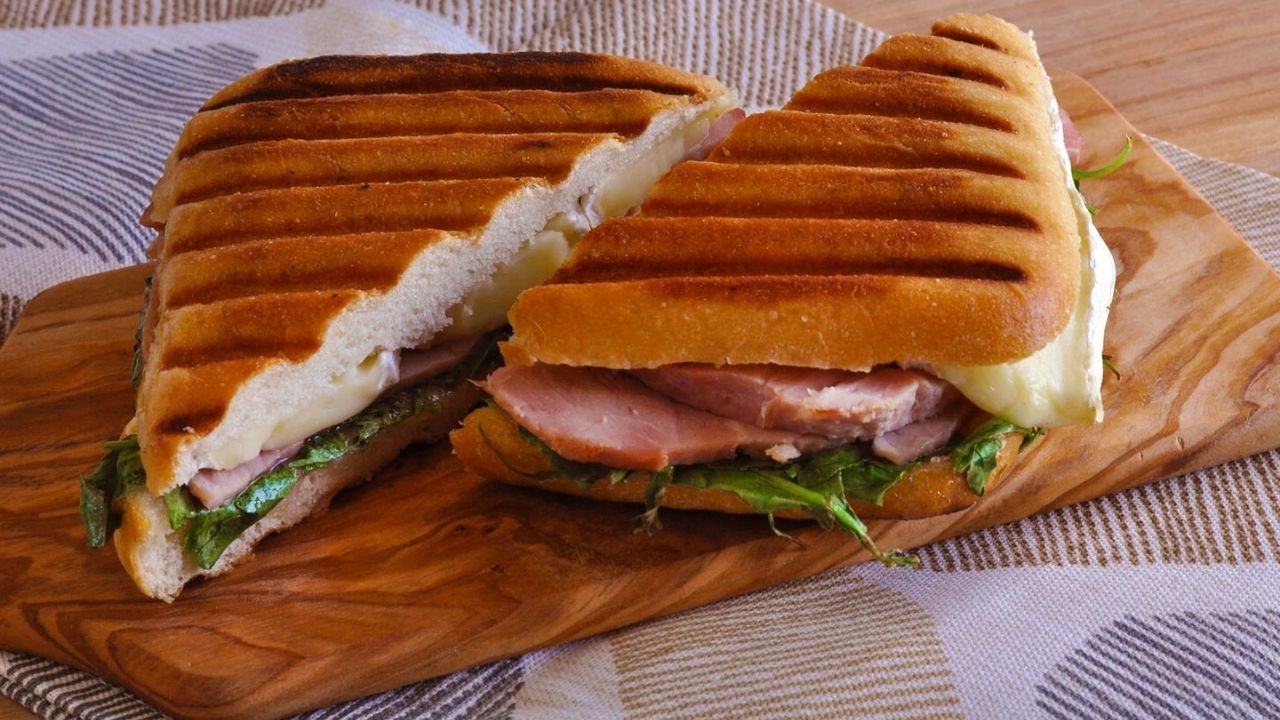 ham-and-brie-sandwich-recipe