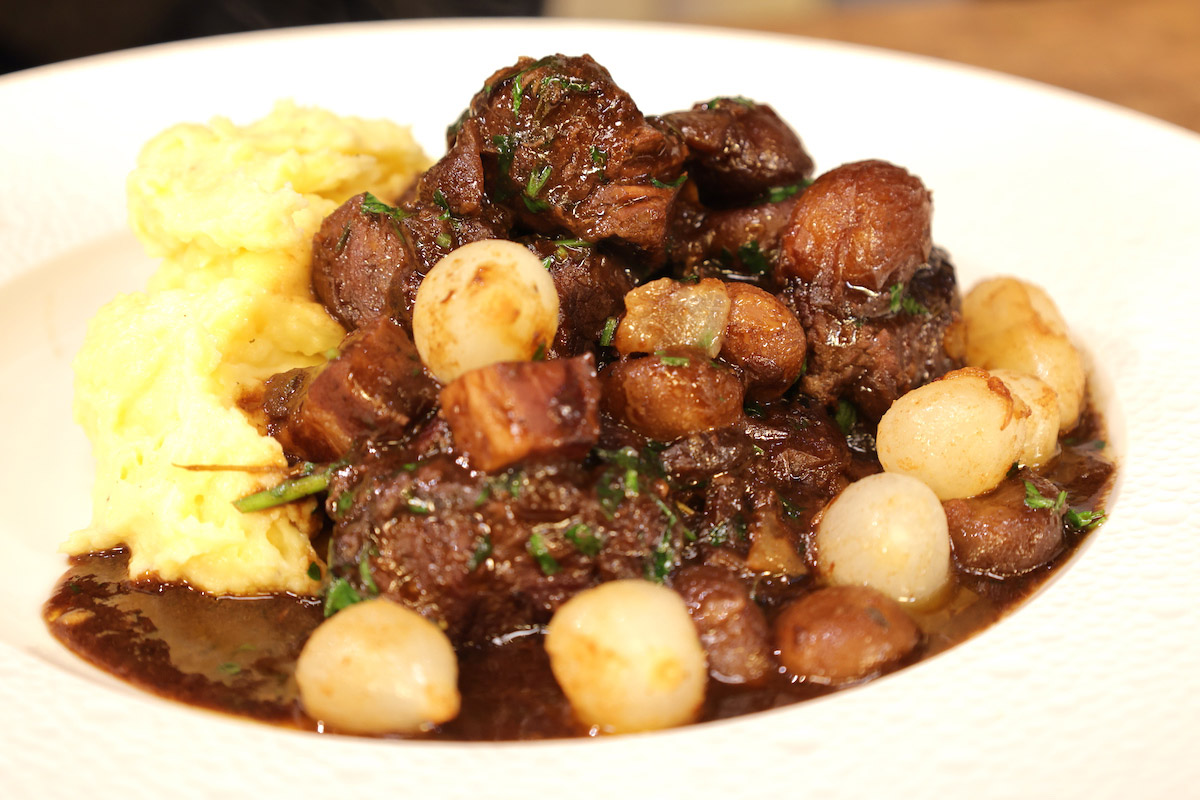 slow-cooker-beef-bourguignon-recipe
