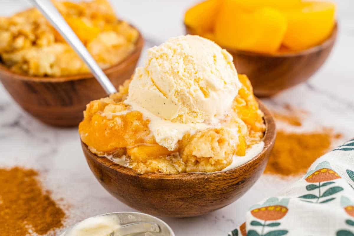 peach-cobbler-dump-cake-recipe